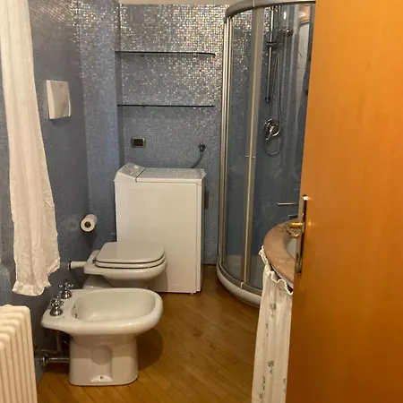 Papavero Centro 4 * بيرغامو